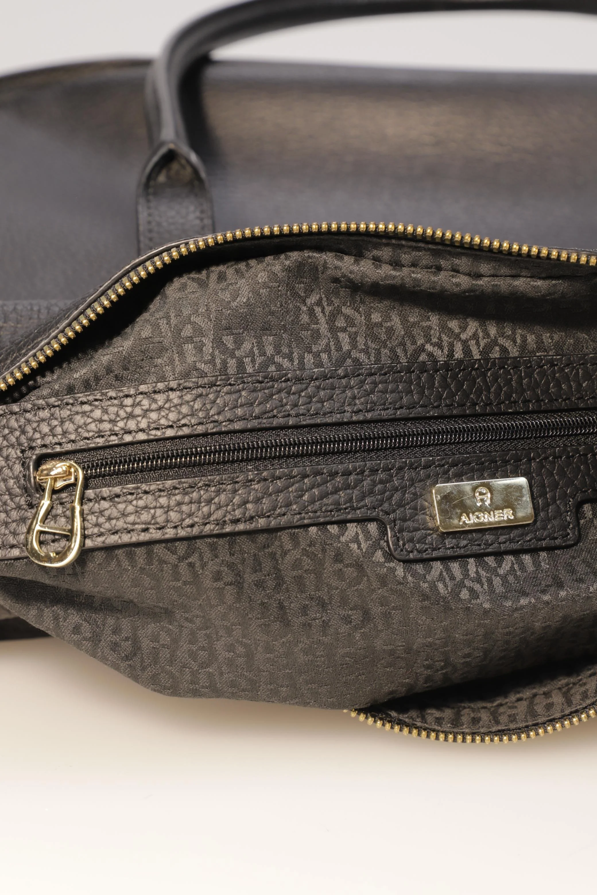 Aigner Damen Handtasche gross Leder - Image 3